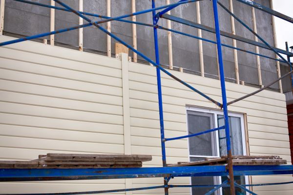 Loose Cladding Repair in Jacksonville