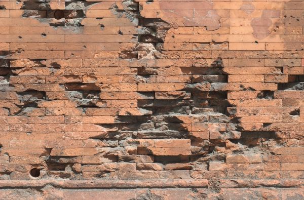Damaged Brick Repair in Jacksonville